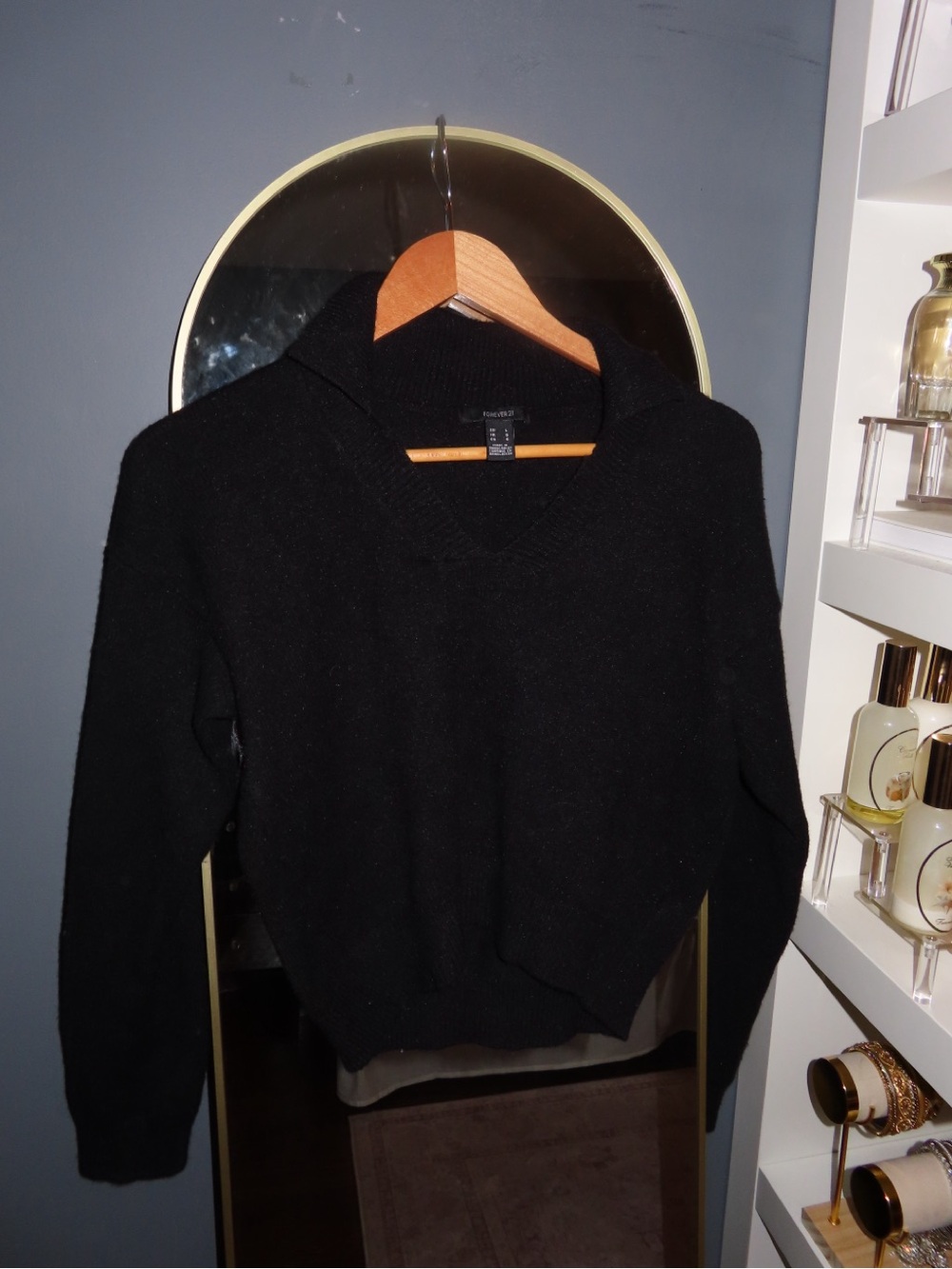 Forever 21 Black Collared V-Neck Pullover Sweater
